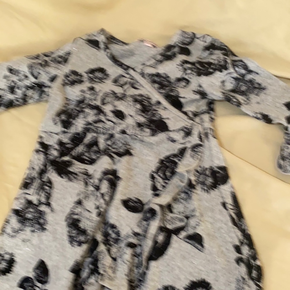 Little girls dress size 4